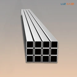 Tubo 40x40 08mm 5,8M